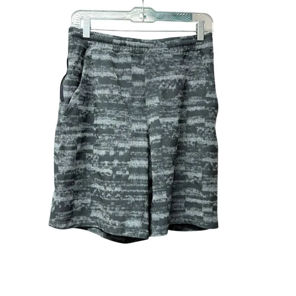 Lululemon Black & Gray Shorts Size Medium